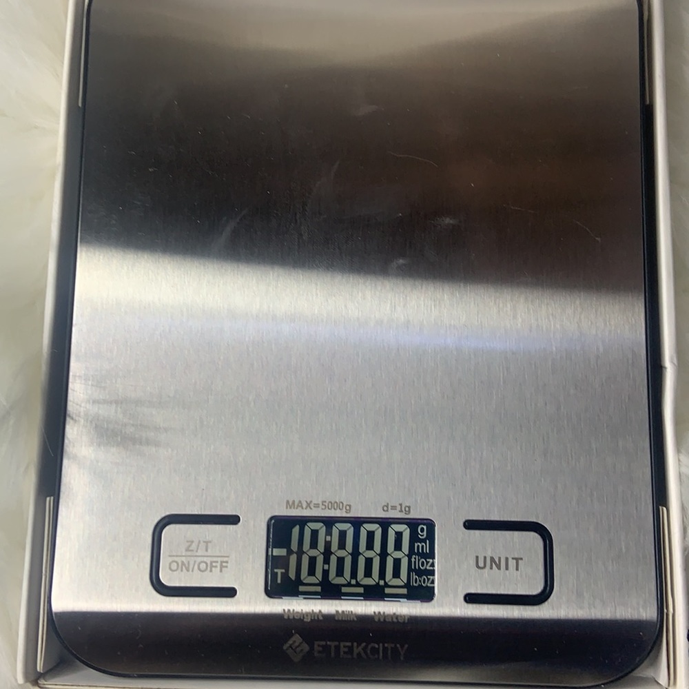 Digital Kitchen Scale - Picture 3 of 5